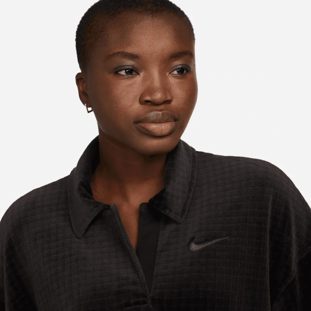 NIKE Velour Tracksuit Women's Small Black 2 Piece Jacket Pants Set